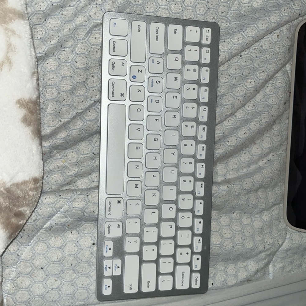 Bluetooth keyboard.